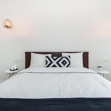 Stylish Apartment In The Heart Of Kaunas Old Town Exteriör bild