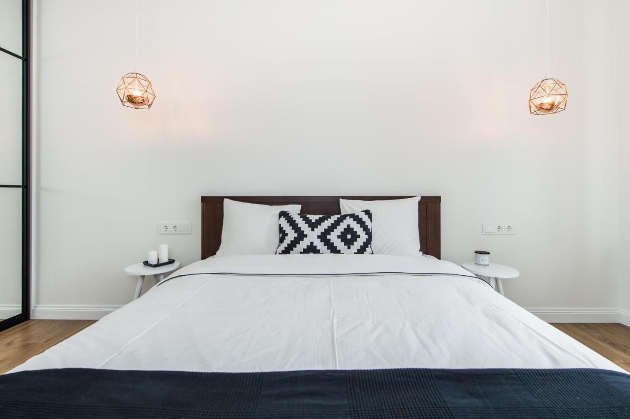 Stylish Apartment In The Heart Of Kaunas Old Town Exteriör bild