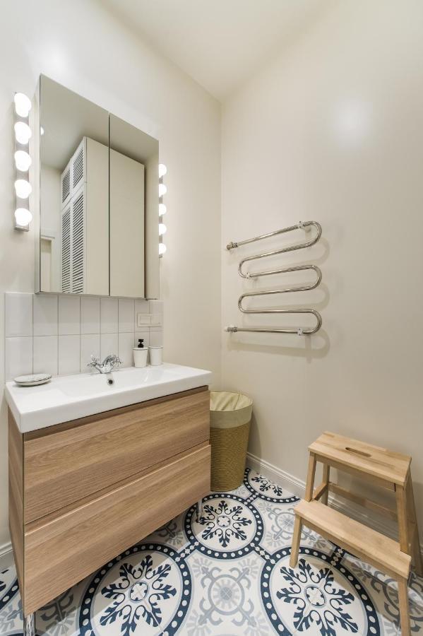 Stylish Apartment In The Heart Of Kaunas Old Town Exteriör bild