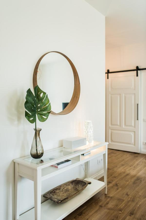 Stylish Apartment In The Heart Of Kaunas Old Town Exteriör bild