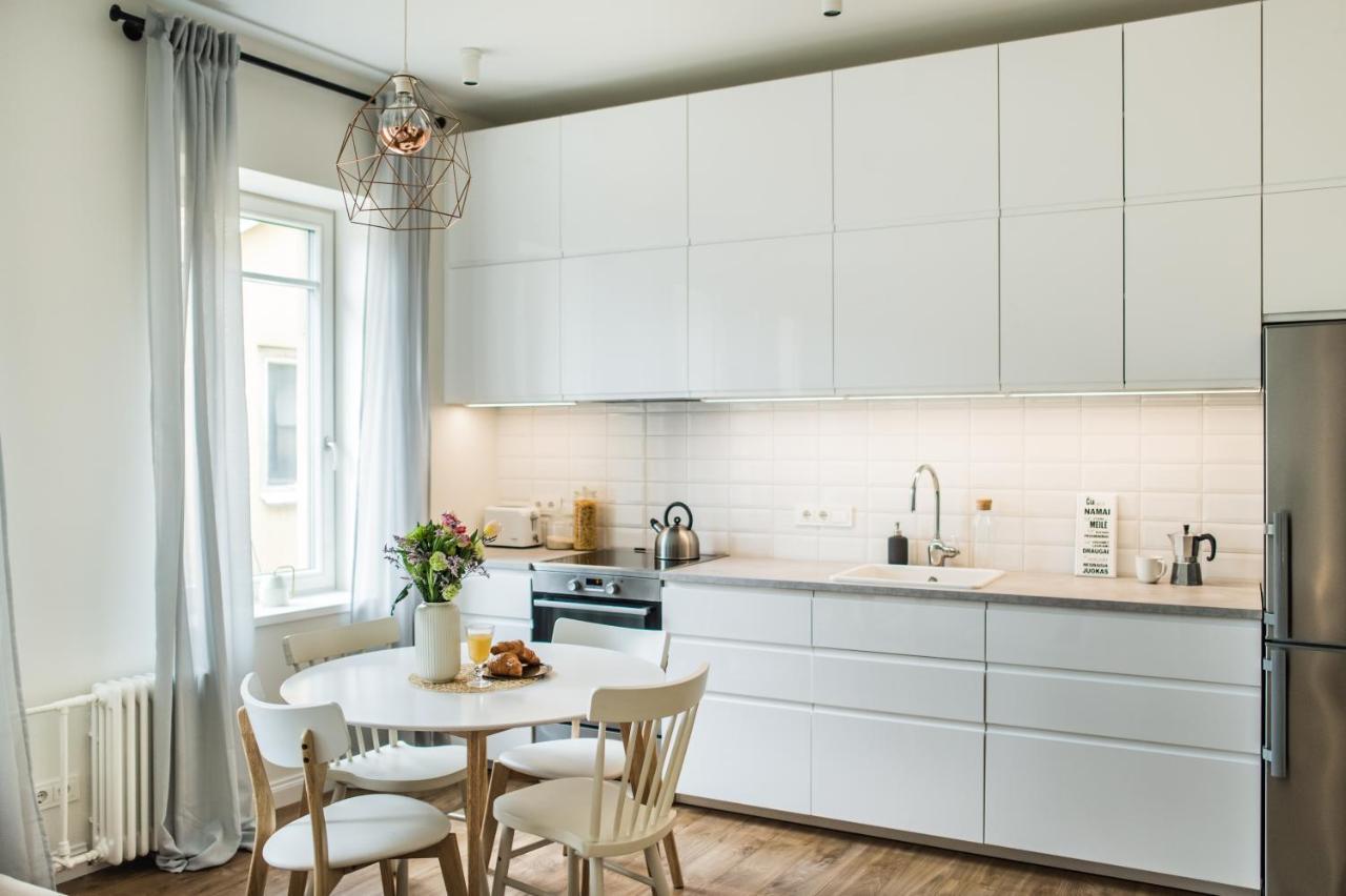 Stylish Apartment In The Heart Of Kaunas Old Town Exteriör bild